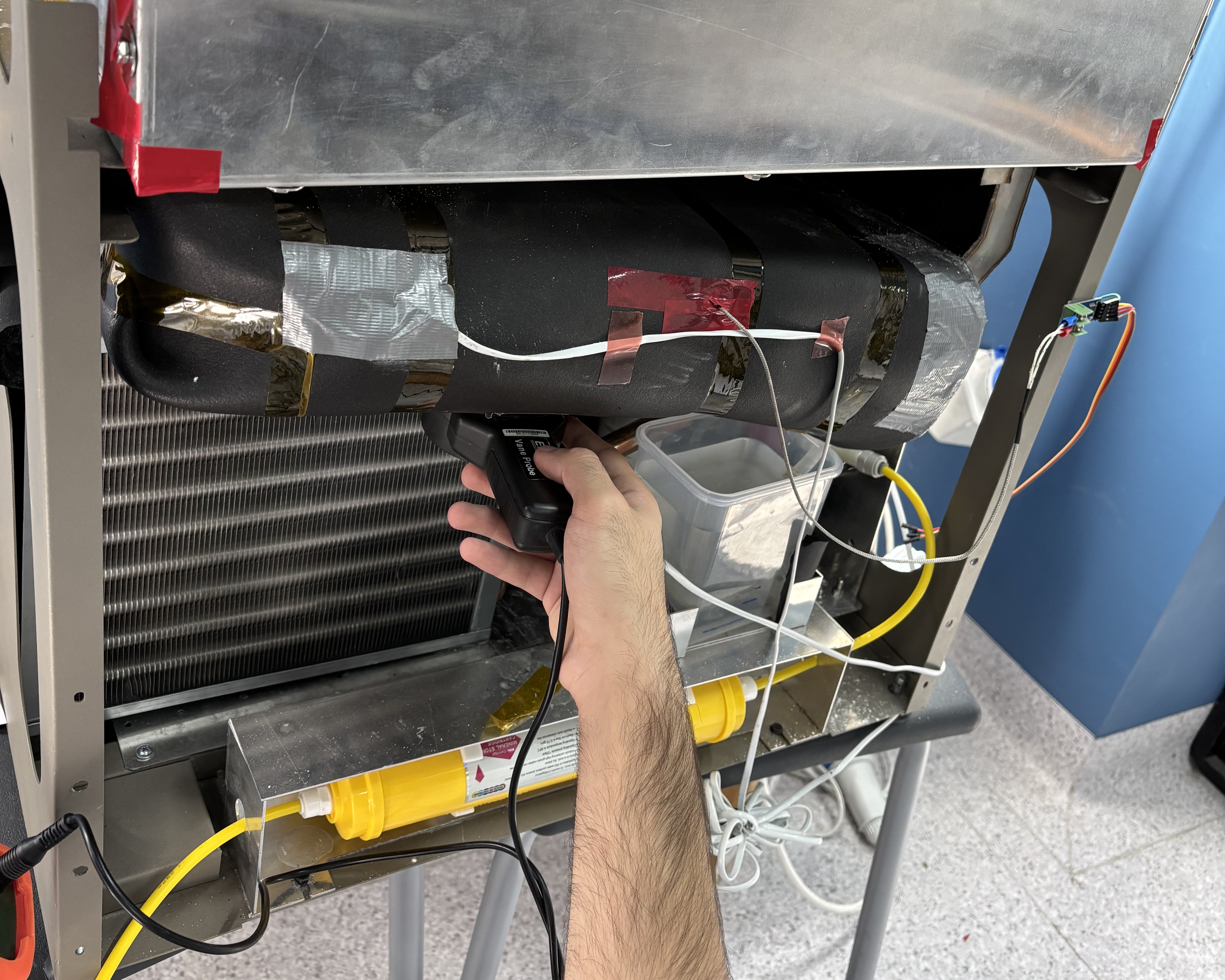 Probing the air path through the lower duct and heat exchanger.