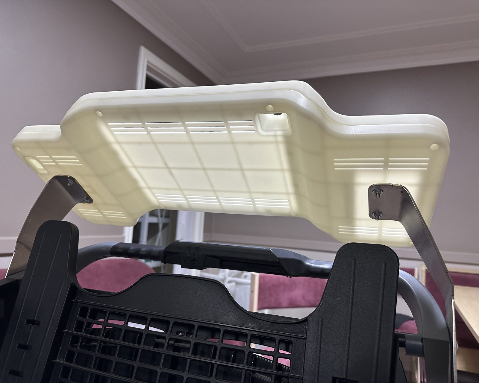 The assembled first prototype on the cart.